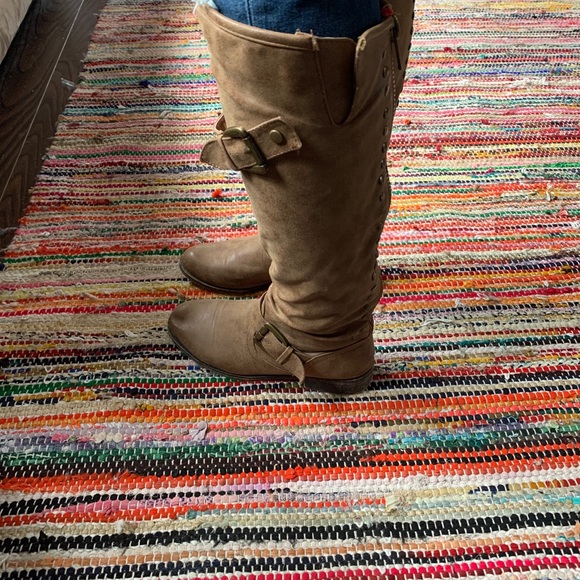 Tall Fall Boots - Picture 2 of 6